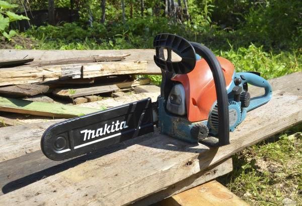Spare parts for Makita DCS4610 chainsaw