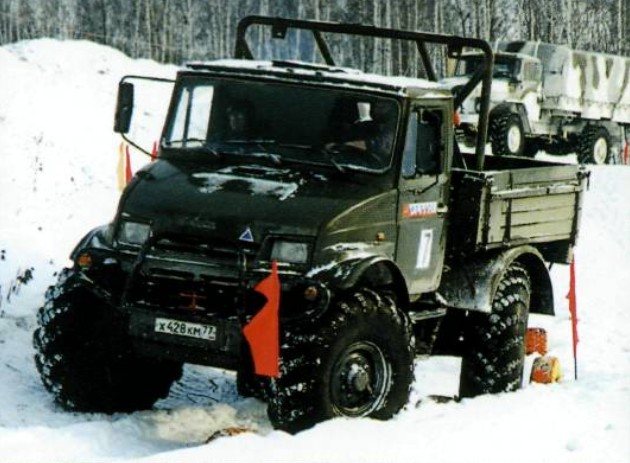 ЗИЛ-390610 - внедорожный полноприводный грузовик